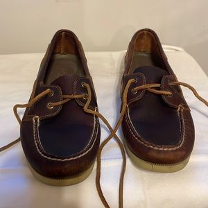 Sperry Top-Slider loafer ~ Size 10.5 M in excellent preloved condition.